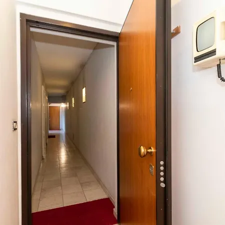 Daire New! Piazza Statuto Boucheron Maisonette X4 *