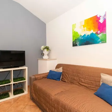 New! Piazza Statuto Boucheron Maisonette X4 *